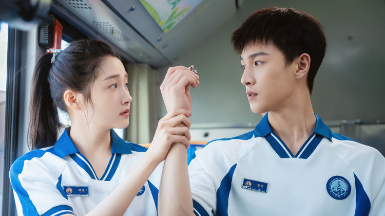 耀眼🌊预约破百万